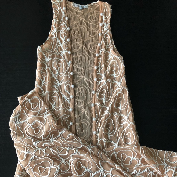 Dainty Apparel Tops - Cotton duster